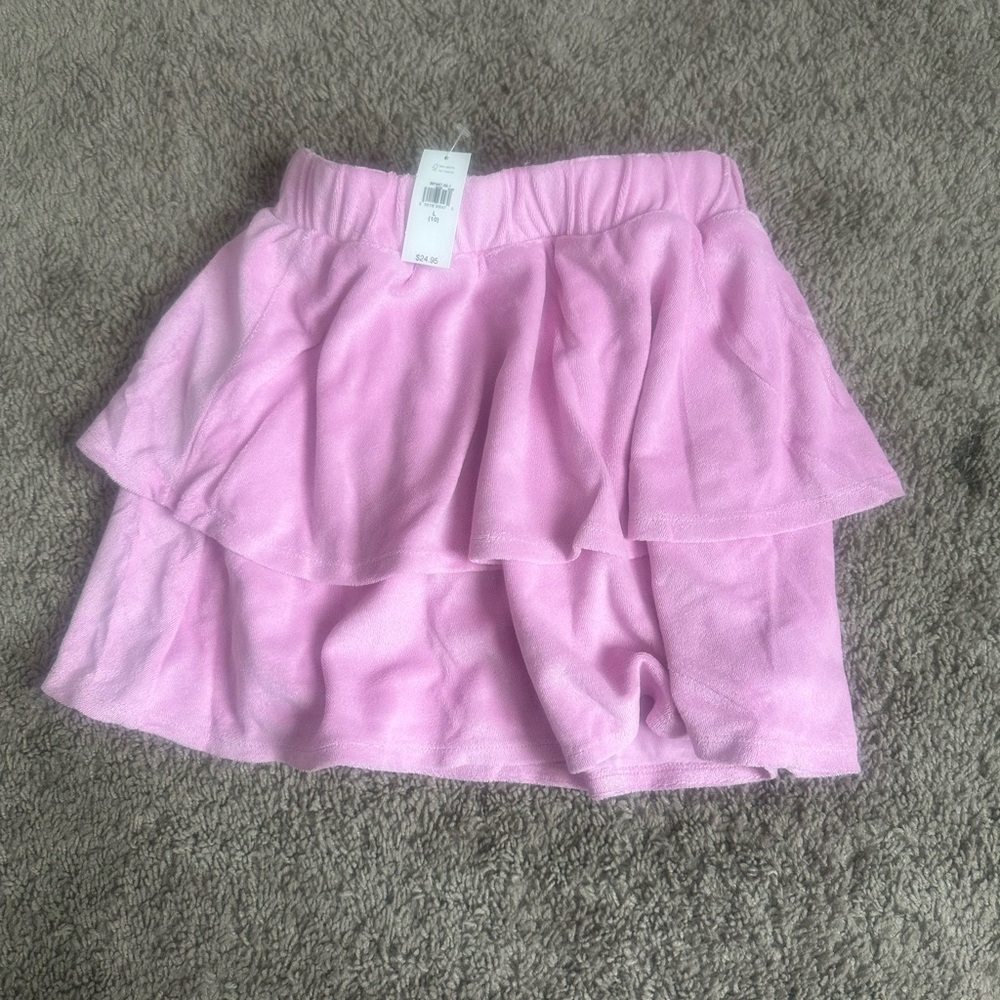 New Tiered Ruffled Skirt for Girls.
Size Large 10.
Fast shipping.